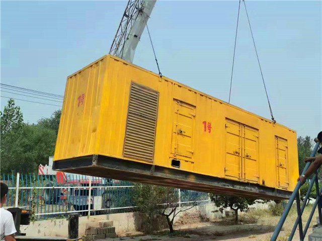 平陆300KW柴油发电机组油耗是多少？